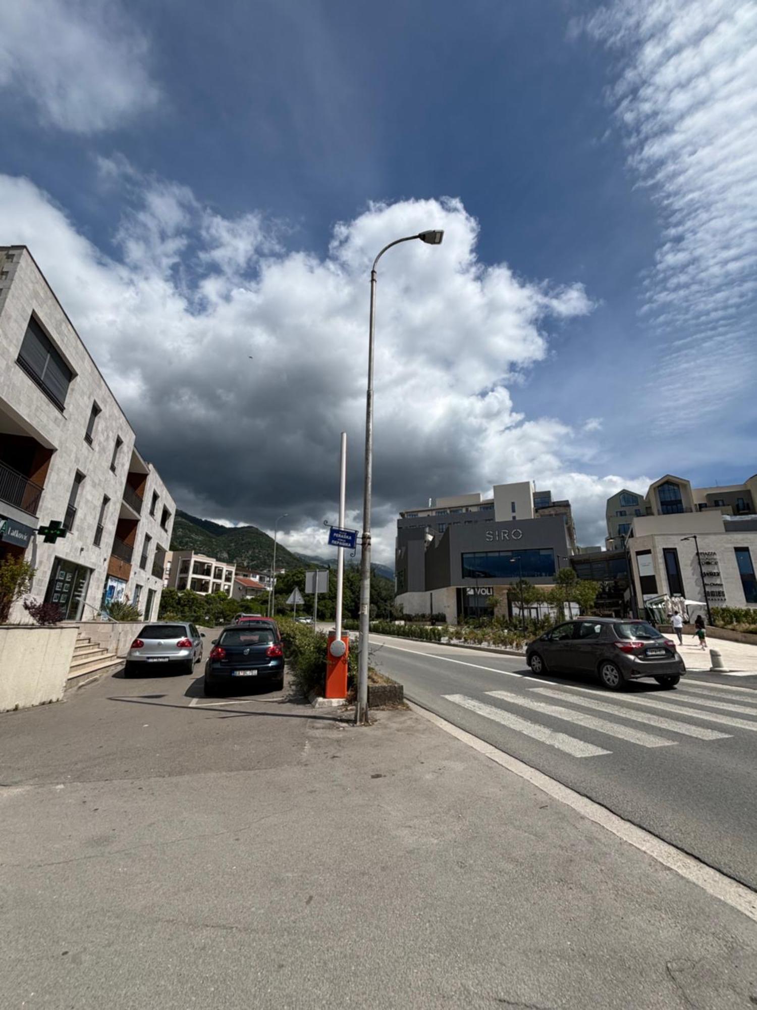 Sunray Lägenhet Tivat Exteriör bild